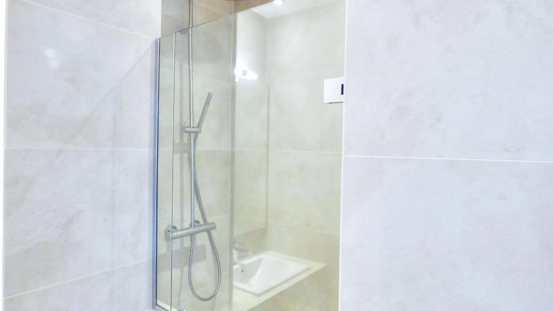 Alc - Ma3 - 9 Min Paalais Apartment Cannes